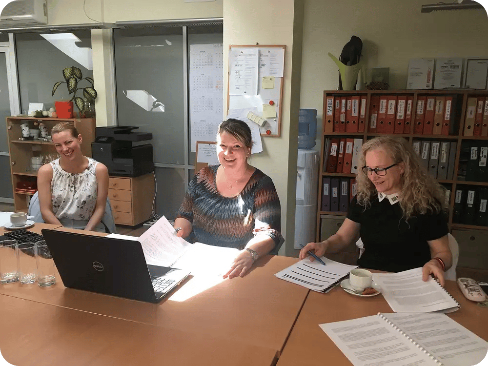 KA104 - HAPPY SCHOOL 2020